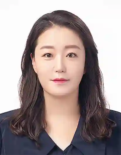 김정실 ISO 인증 인공지능지도사, 가족 중심 AI 교육과 실전 콘텐츠 기획 역량을 갖춘 여성 강사